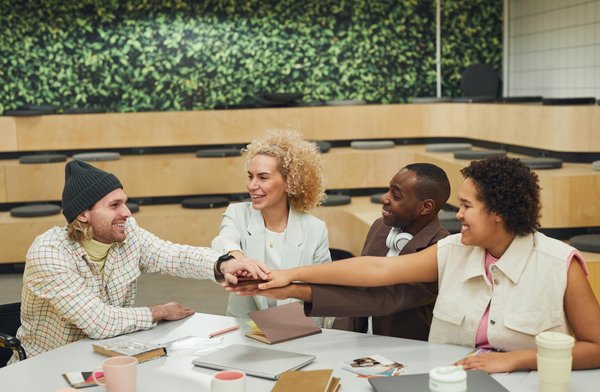 Comprehensive Guide to Launching a Successful Cryotherapy Clinic in the UK: Essential Strategies for Achievement